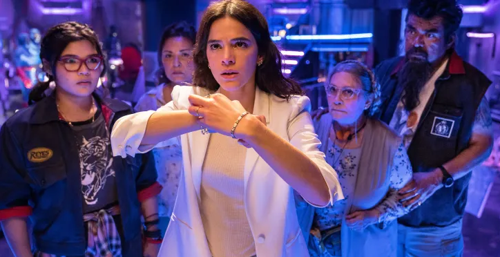 “Besouro Azul”, estrelado por Bruna Marquezine, chega às plataformas digitais hoje