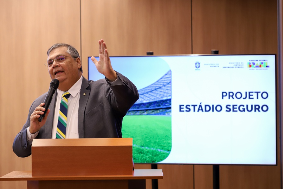 CBF e Ministério da Justiça vão implantar o Projeto Estádio Seguro