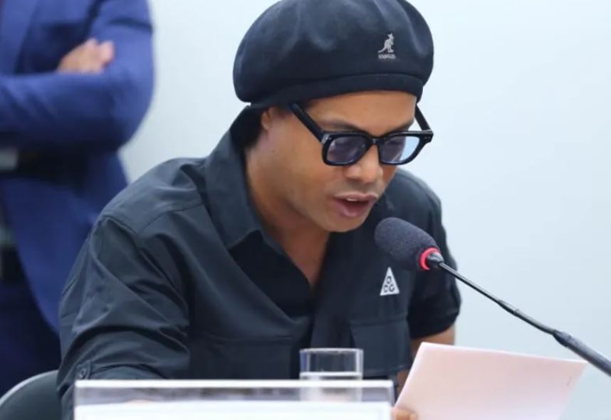 CPI das Pirâmides Financeiras aprova quebra de sigilo de Ronaldinho Gaúcho