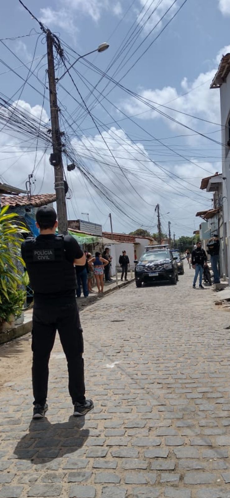 Polícia Civil prende dois homens por homicídio em Felipe Camarão