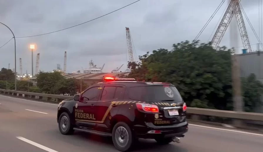 Policiais são presos após escoltar 16 toneladas de drogas para o Comando Vermelho