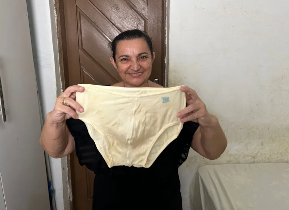 'Perpétua potiguar': Viúva guarda em caixa cueca usada por cantor famoso falecido há 34 anos