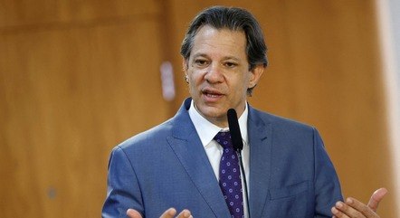 Haddad diz que vai apresentar ao Congresso ‘solução’ alternativa à desoneração, vetada por Lula