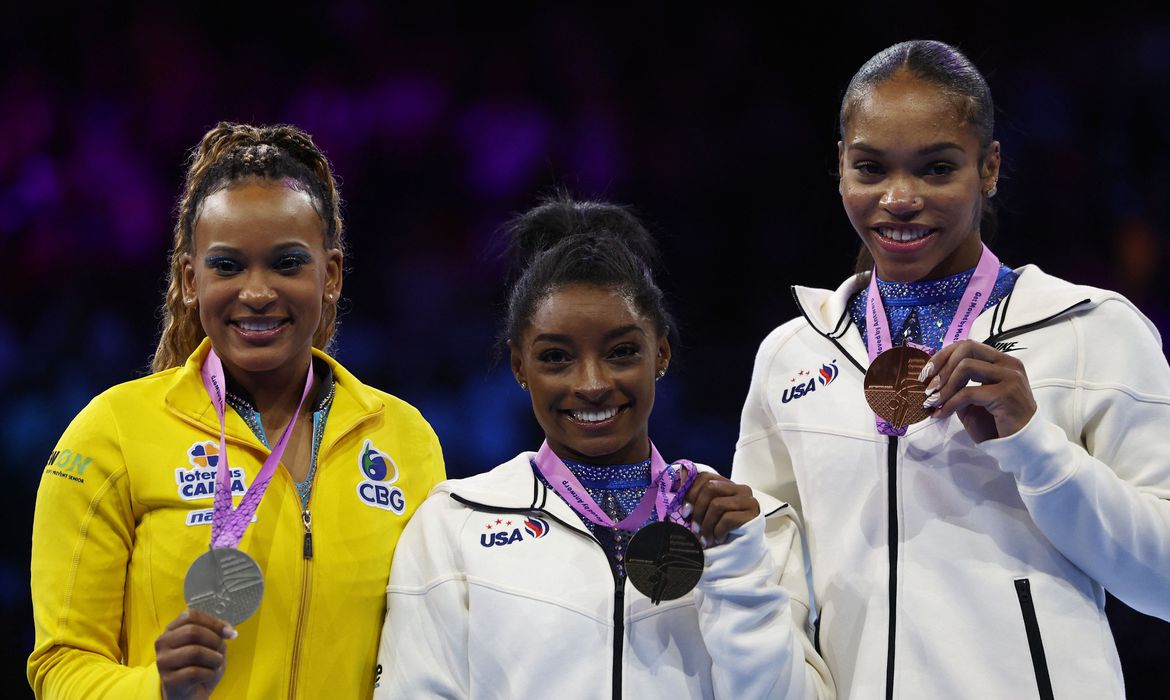 Ginástica vive novo momento com pódio formado apenas por negras