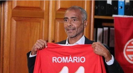 Romário é eleito presidente do América, tradicional clube do Rio de Janeiro