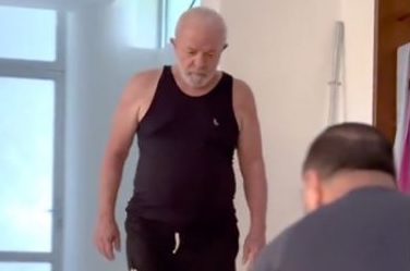 [VÍDEO] Após cirurgia, Lula se exercita e diz querer jogar bola: "Saúde para dar e vender"