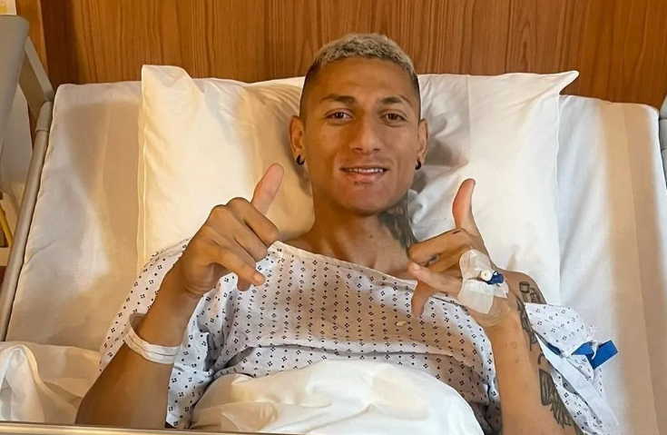 Richarlison passa por cirurgia no púbis: “Dores minavam meu desempenho”