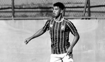 Ex-jogador do sub-23 do Fluminense morre após acidente de carro