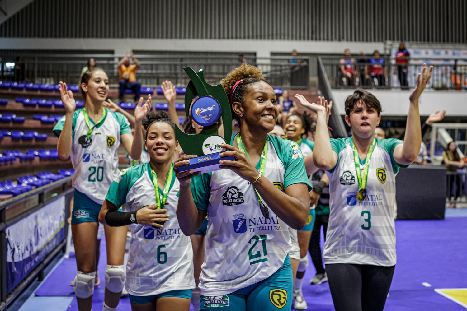 Vôlei Natal/Desportivo é campeão da Superliga C Feminina