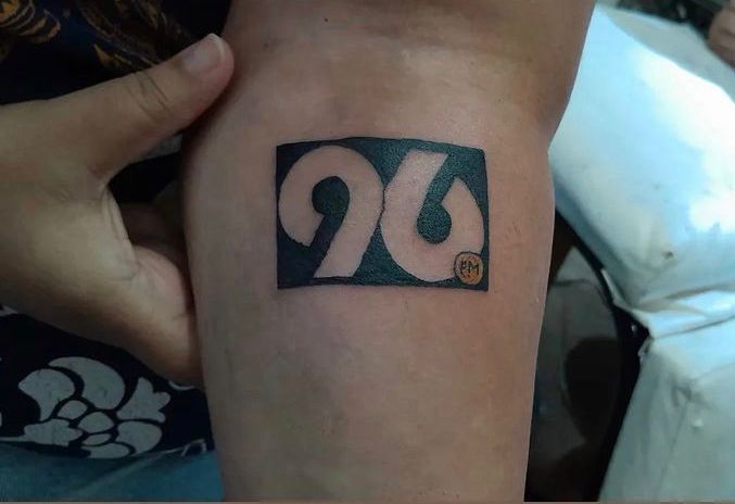 [FOTO] Fã da 96 FM faz tatuagem em homenagem à rádio