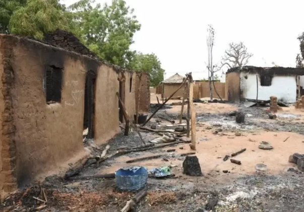 Massacre na véspera de Natal deixa 140 mortos na Nigéria
