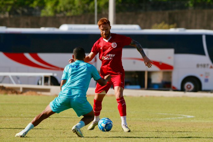 Renan Bragança, Souza e, principalmente o Geovani, os destaques do América