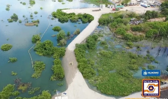 [VÍDEO] Imagens aéreas mostram avanço do afundamento do solo em Maceió