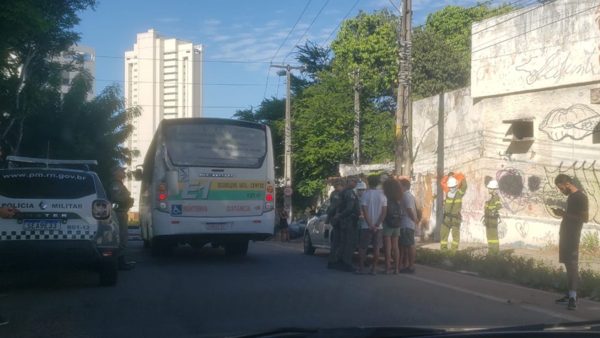 Cosern flagra 2º gato de energia em dois dias na invasão ocorrida no Diário de Natal