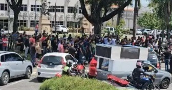 Motoristas de app fazem protesto em frente à Assembleia Legislativa