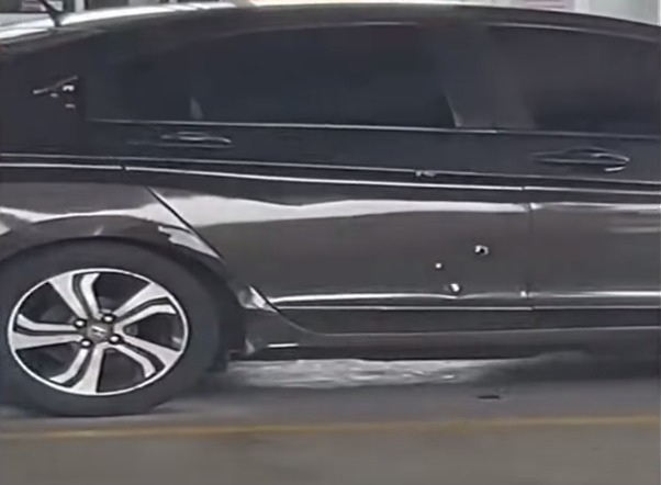[VIDEO] Imagens mostram carro cheio de bala em operação contra suspeito de matar advogada e namorado