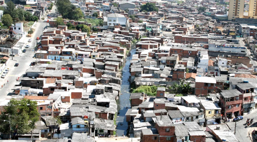 Brasil precisa de quase R$ 2 tri até 2033 para acabar com déficit habitacional, diz estudo