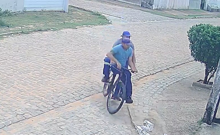 [VIDEO] Alcaçuz: Fugitivos ajudavam nos serviços administrativos da penitenciária e furtaram bicicleta na fuga
