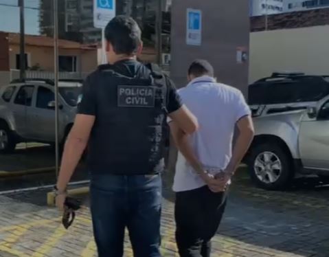 Homem é preso por fazer 'sexo virtual' com menores de idade em Natal