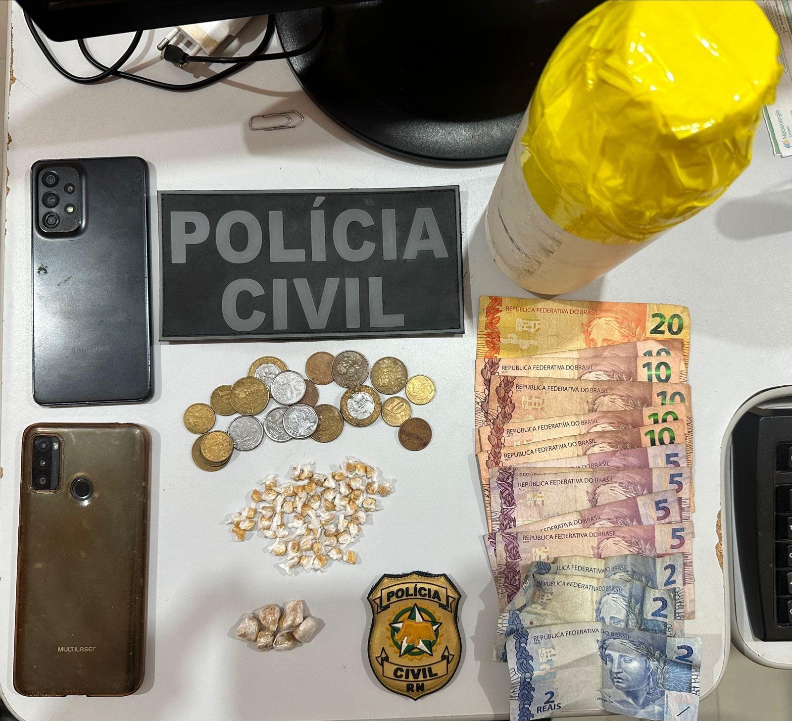 Casal é preso por tráfico de drogas em Areia Branca