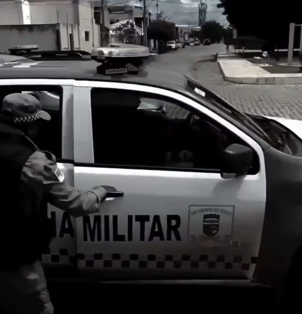 [VIDEO] Deputado Sargento Gonçalves participa de operação policial e confronta criminosos no RN