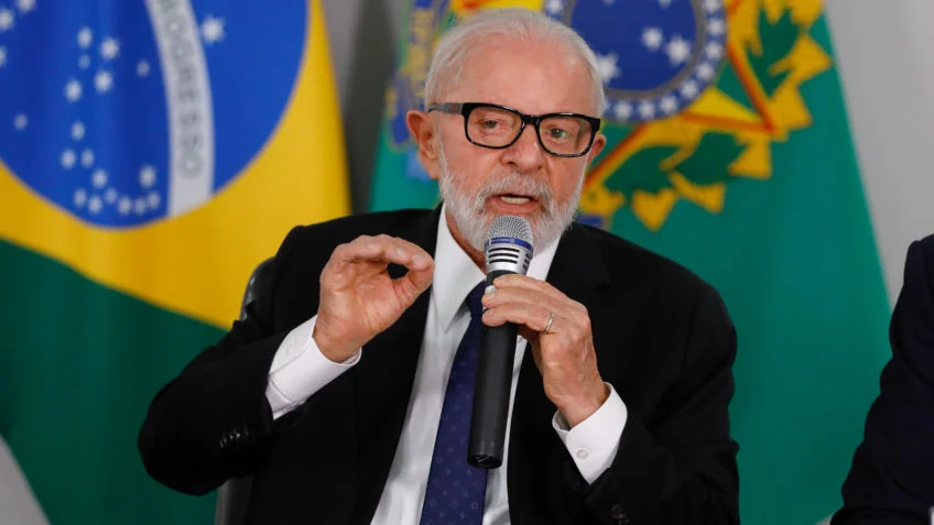 Quaest: 50% aprovam o trabalho de Lula e 47% desaprovam