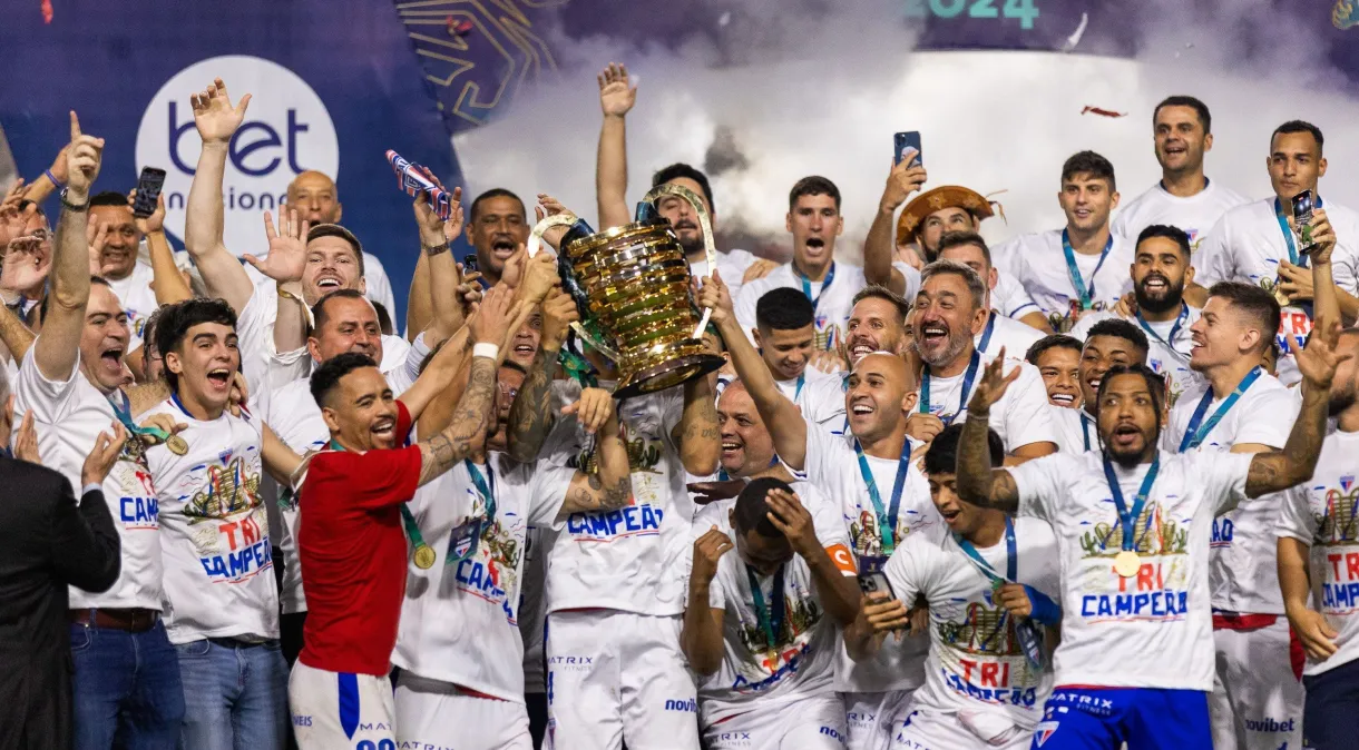 É campeão! Fortaleza vence CRB nos pênaltis e conquista Copa do Nordeste pela 3ª vez