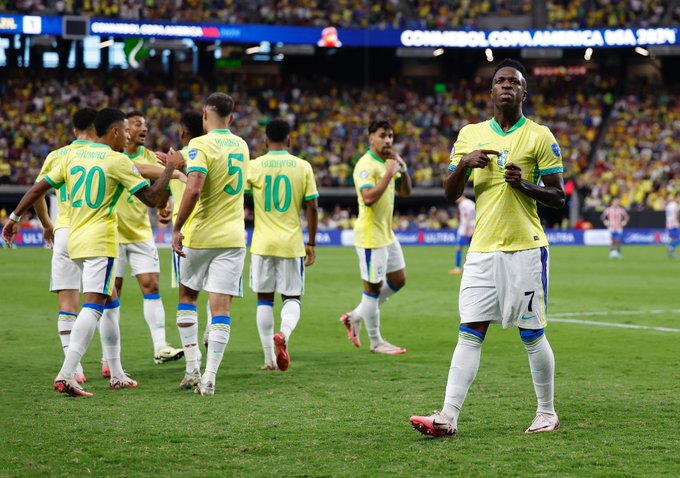 Vini salva uma seleção brasileira longe do ideal