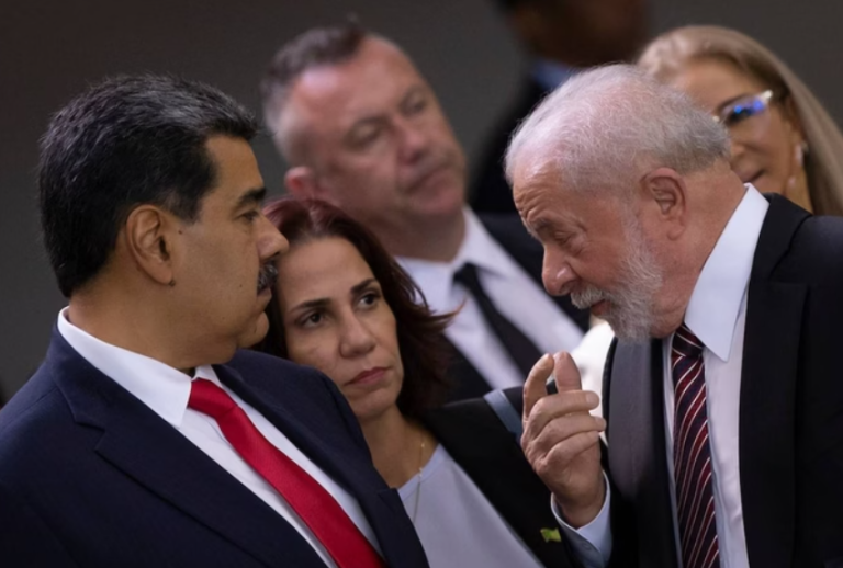 Lula silencia sobre Maduro, enquanto líderes mundiais se dividem