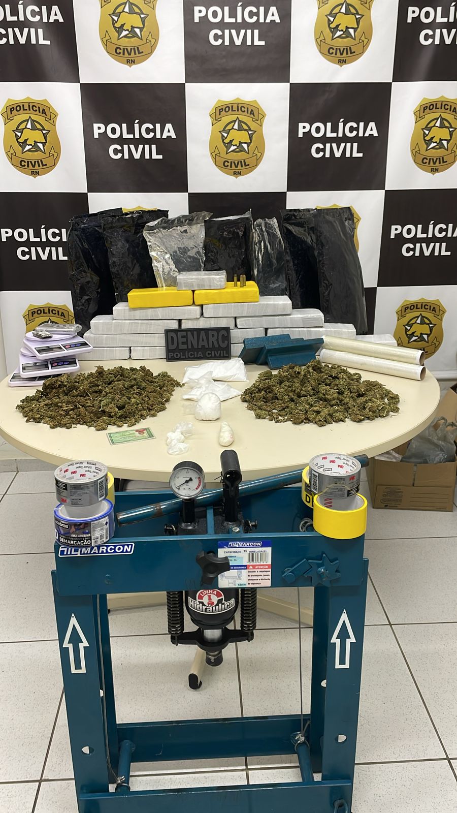 "Escobar de Parnamirim“: Polícia Civil deflagra “Operação Série A” e prende distribuidor de drogas na Grande Natal; quase 25 quilos...