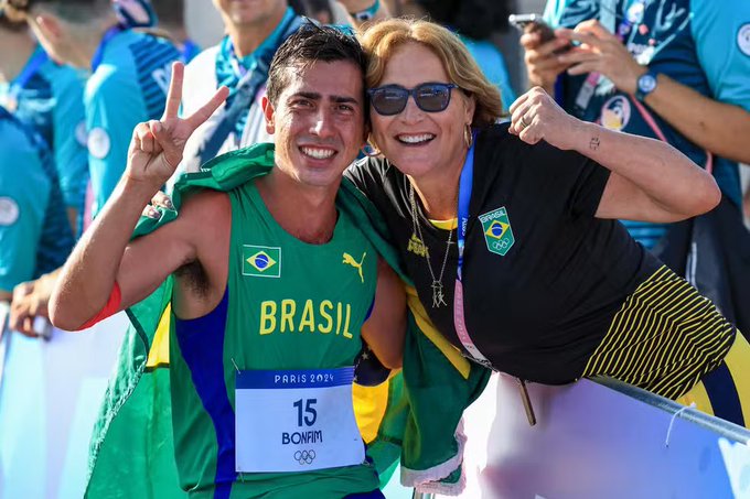 Medalhista olímpico é treinado pelo pai e pela mãe