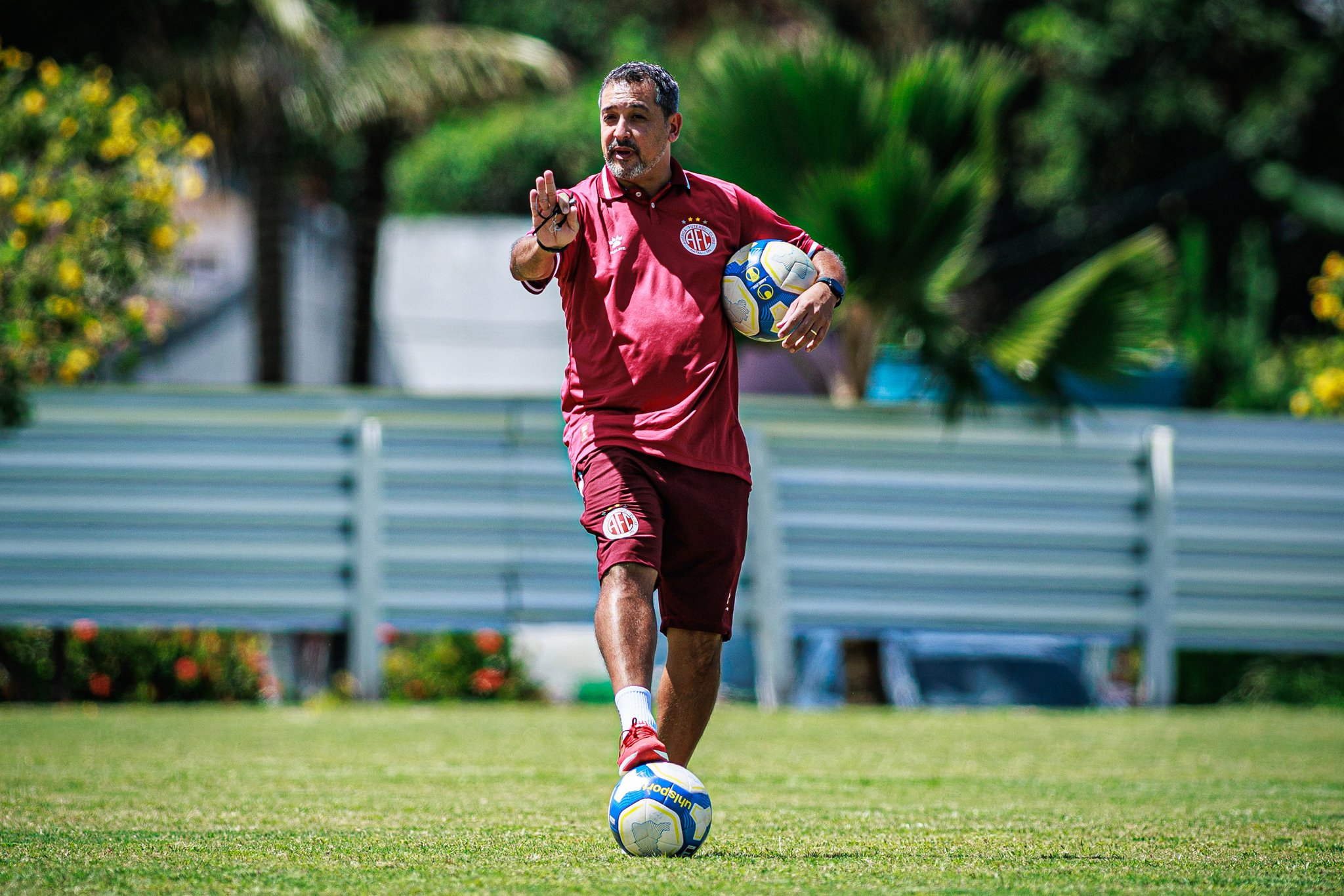 O que será do América?