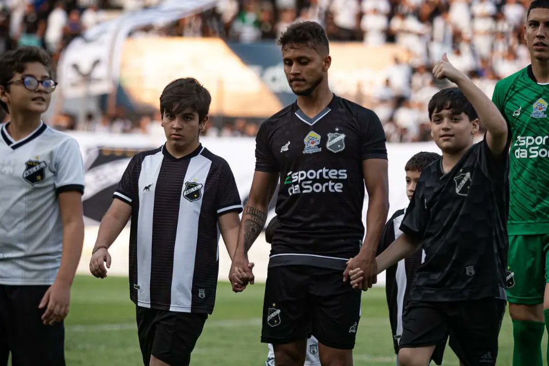 Atuaçõe do ABC: em tarde-noite de vários destaques, me encanta o futebol de Gabriel Santiago