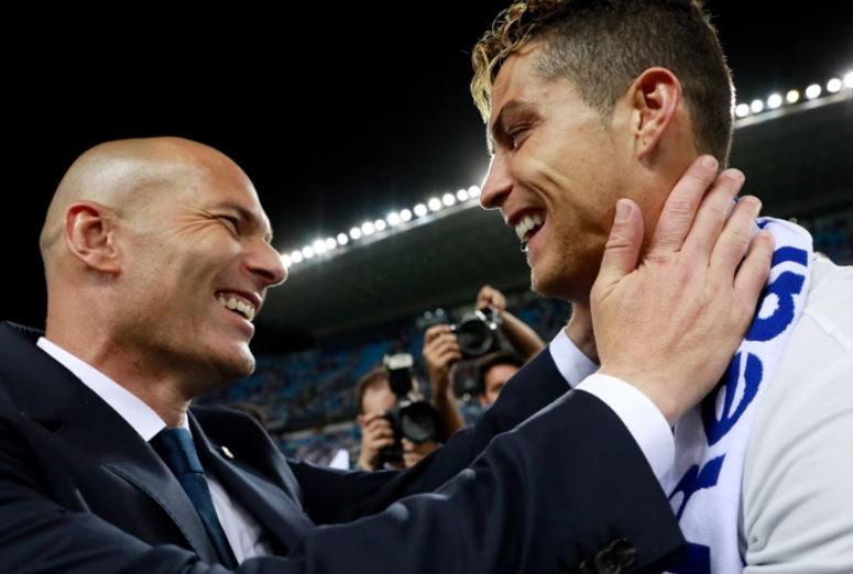 Cristiano Ronaldo quer Zidane como treinador do Al-Nassr