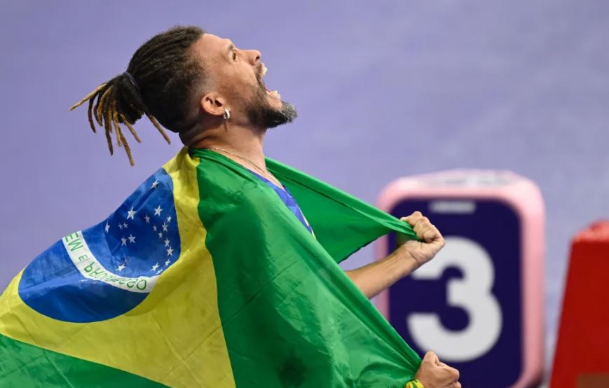 Paralimpíada: Ricardo Mendonça conquista o terceiro ouro para o Brasil