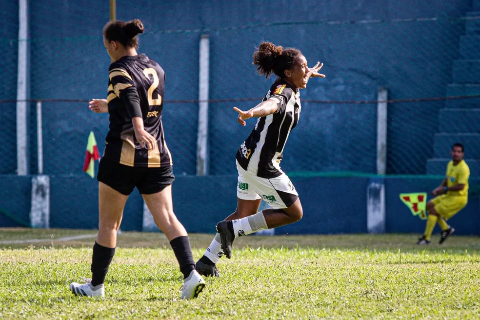 Futebol feminino