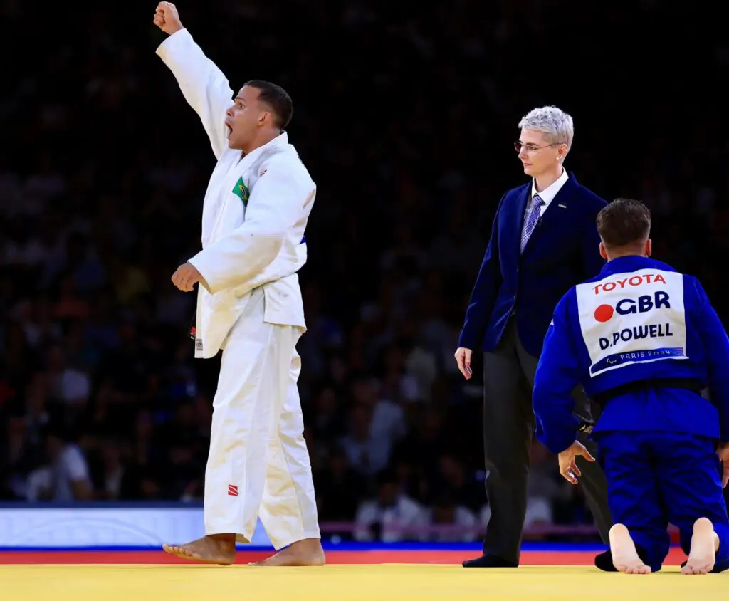 Arhur Silva, judoca potiguar, é medalha de ouro nas paralimpíadas