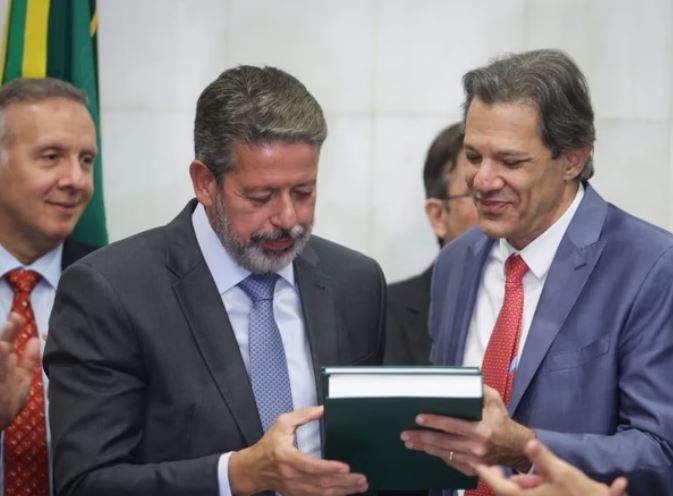 Haddad diz que Lira tem “boa vontade” para solucionar a desoneração