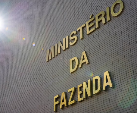 PIB 2024: Fazenda sobe estimativa de crescimento da economia para 3,2%