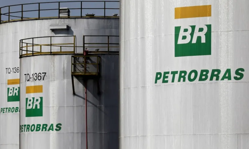 Petrobras atinge um milhão de investidores na bolsa brasileira