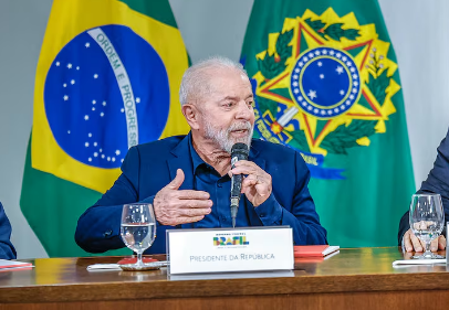 Lula diz que Brasil não gastará o que não tem e aposta em crescimento de 3,5% do país