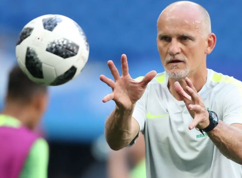 Seleção Brasileira: onda de lesões atinge comissão técnica, e Taffarel é cortado