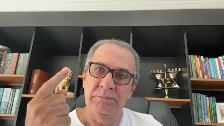 Malafaia ataca Bolsonaro: “Que porcaria de líder é esse?”