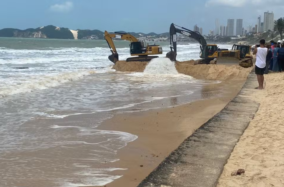 Justiça defere liminar e garante continuidade da obra de engorda da praia de Ponta Negra