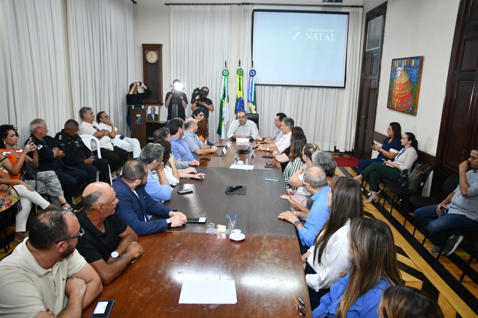 Urgente: Marés mais altas do ano atingem Natal nesta semana e Prefeitura anuncia reforço na proteção da costa