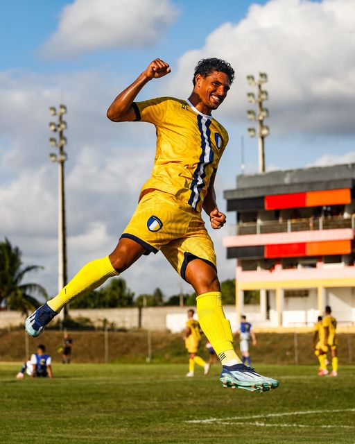 Curtinhas: Túlio 4 gols, Laguna vence, texto estranho, Voltaço campeão e mais