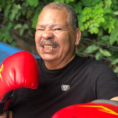 Ex-boxeador Maguila morre aos 66 anos