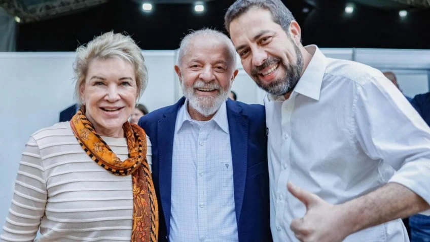 Bilhetes do PCC mostram indicações de voto para candidatos "de Lula"