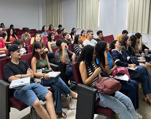 Projeto da UFRN oferece aulões gratuitos para o Enem; veja como participar