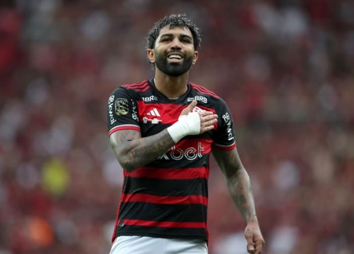 Presidente do Santos revela proposta para ter Gabigol em 2025